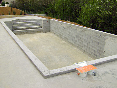 Création piscine béton à Montluçon